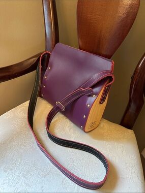 NWOT GP Leather Workshop, G Pouragie eggplant purple leather, wood crossbody